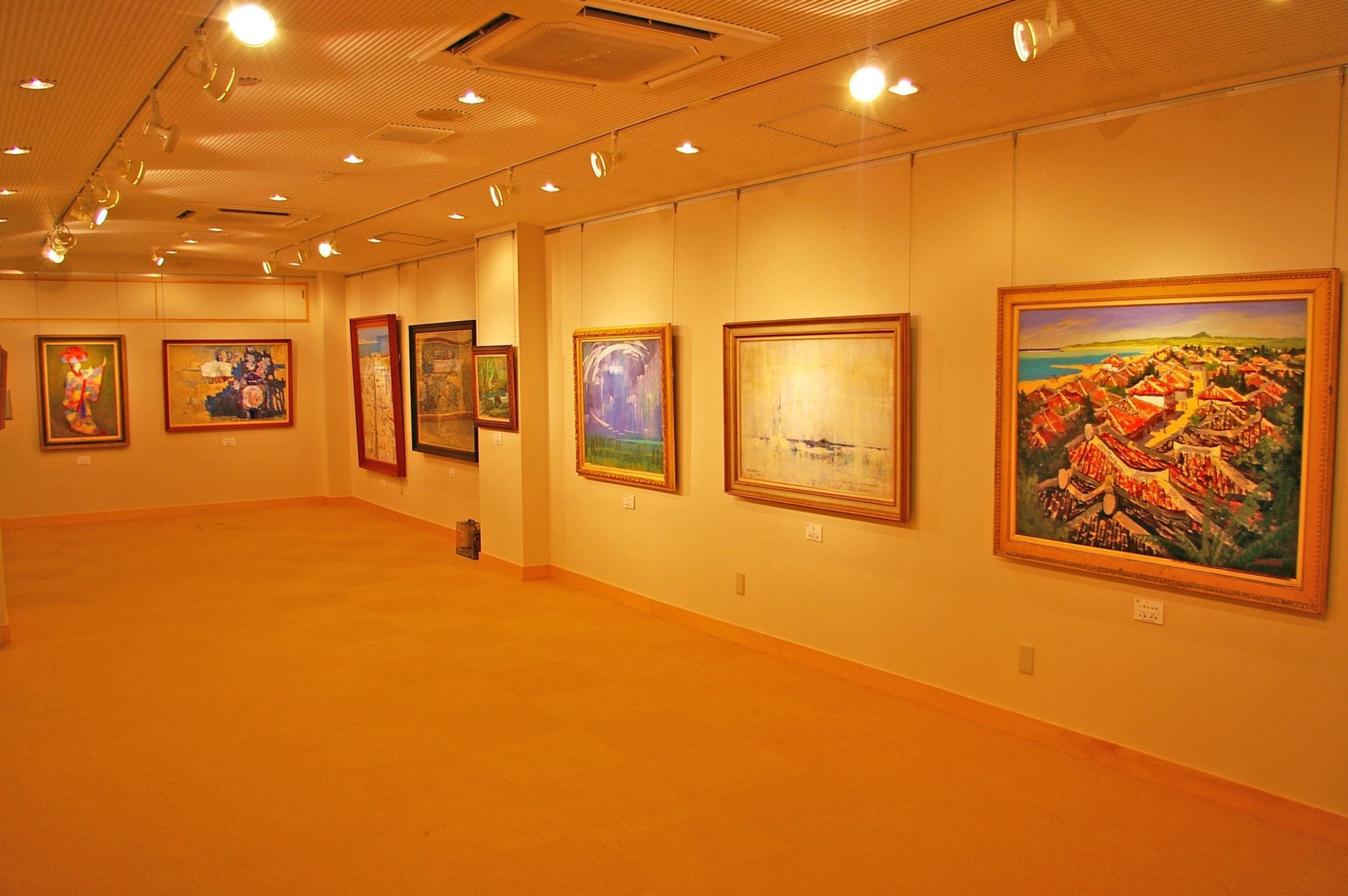 🕊️ 평화 기념당(오키나와 헤이와키넨도) 이미지 4